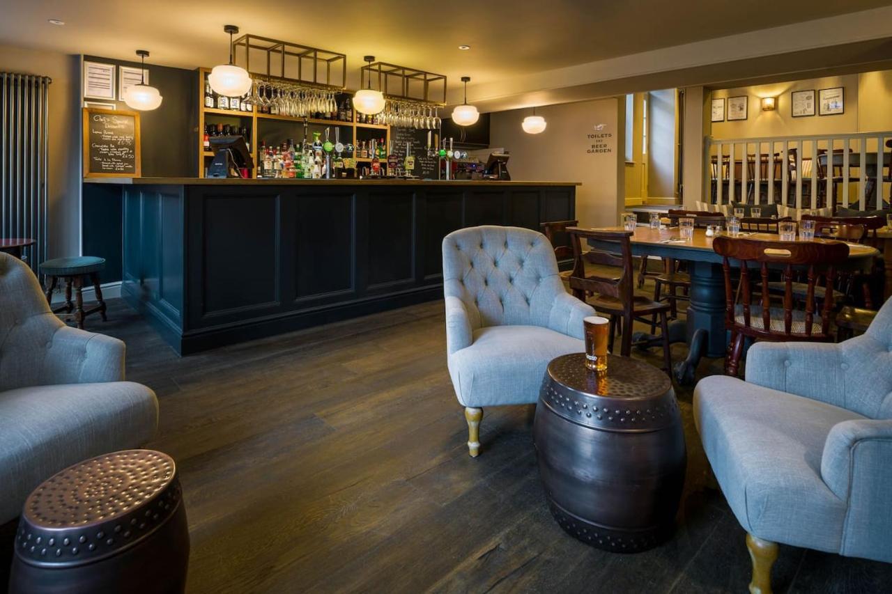 Hotel Seven Stars Penryn Extérieur photo