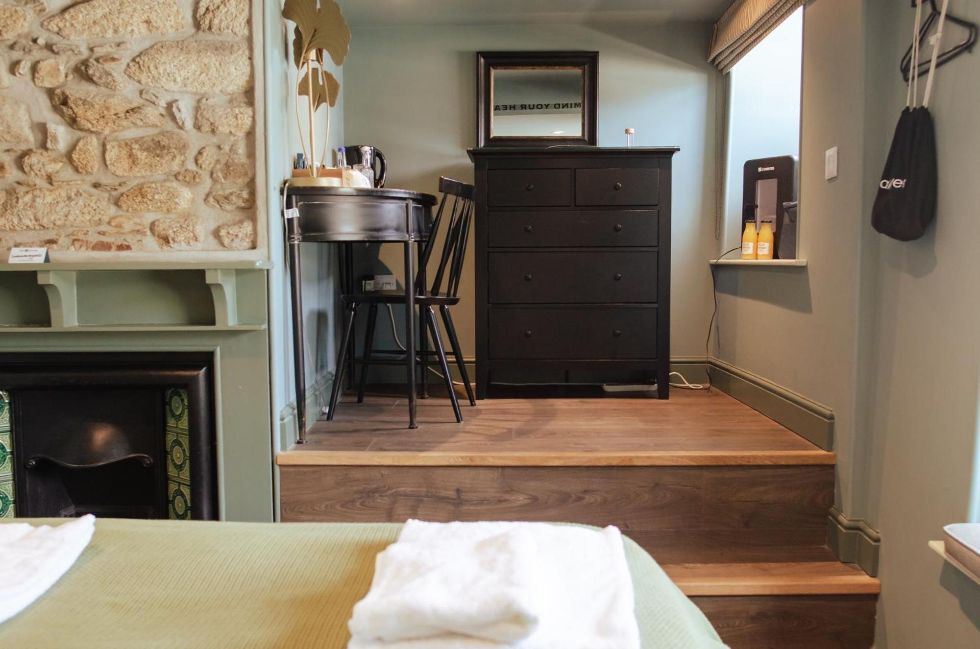 Hotel Seven Stars Penryn Extérieur photo