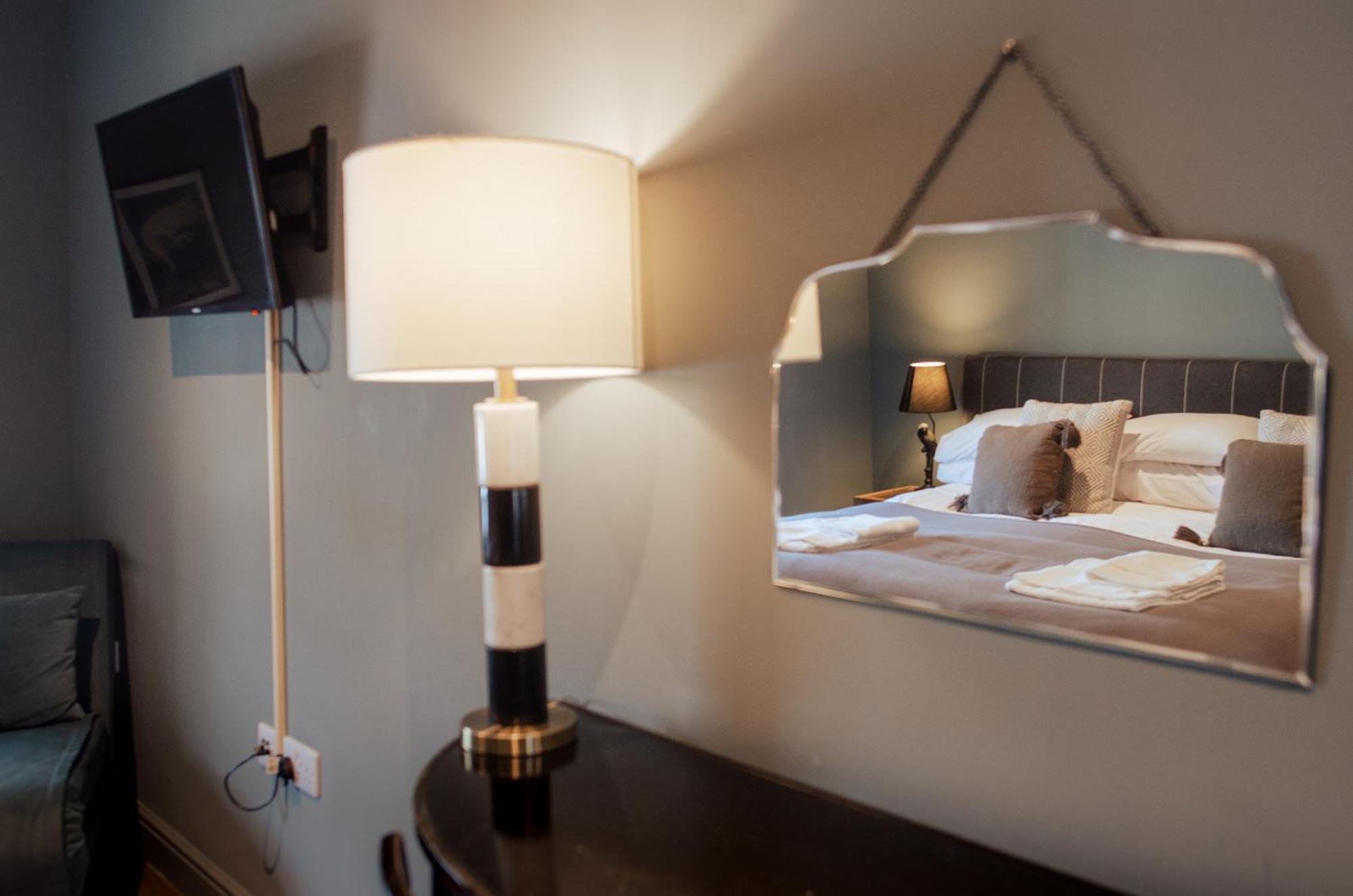 Hotel Seven Stars Penryn Chambre photo